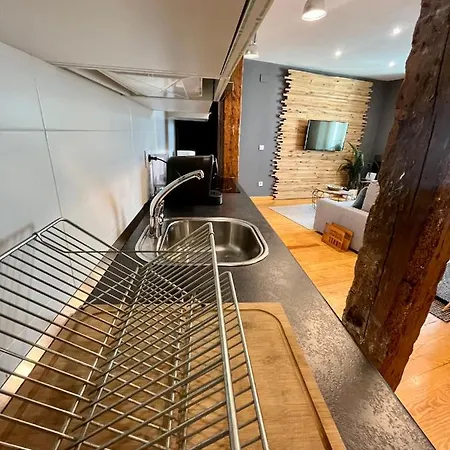 Atuaire Preciosa Vivienda Vistas A La Catedral Parking Incluido Апартаменты *