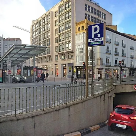 Atuaire Preciosa Vivienda Vistas A La Catedral Parking Incluido Апартаменты Бургос
